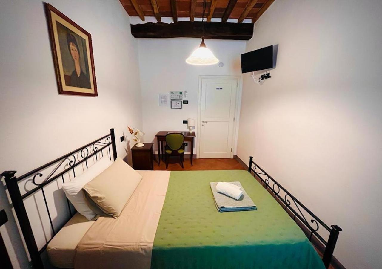 Camera Singola con Bagno Privato