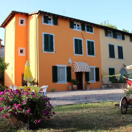 Bed & Breakfast Lucca Fora-2